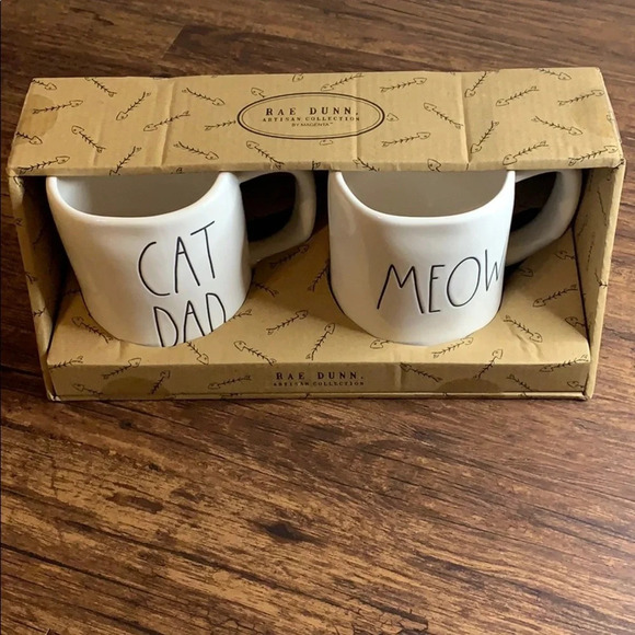 Rae Dunn Mugs Ceramic CAT DAD & MEOW Set New - Picture 2 of 8